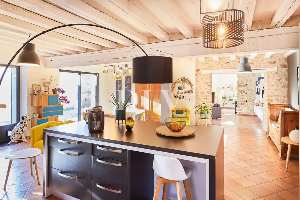 Maison 7 pièces à Vulaines-Sur-Seine
