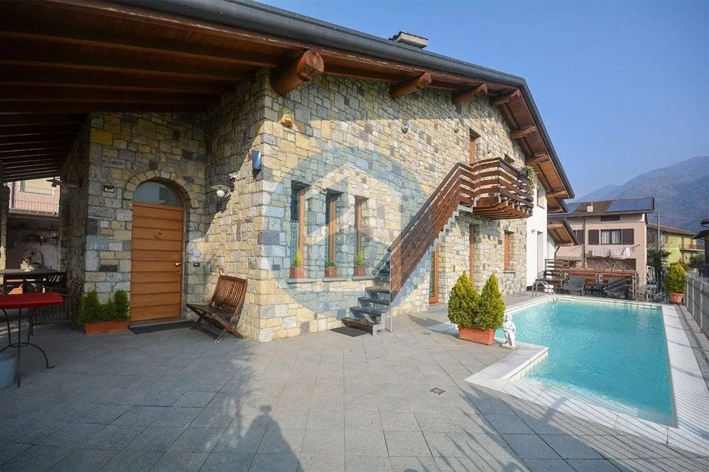 Piscine - Luxury Villa with Pool in Piancogno, Lombardy