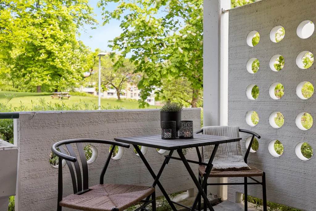 Balcon - 4-Bed Apartment with Balconies in Sandvika