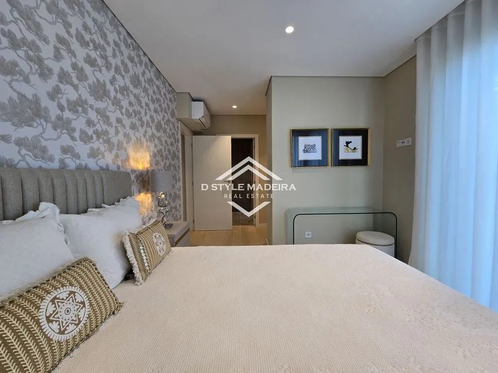 Bedrooms - Luxury Flat with Pool in Funchal, Madeira