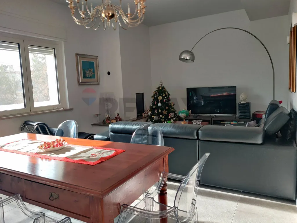 Séjour - Rustic Villa with Solar Panels in Manfredonia