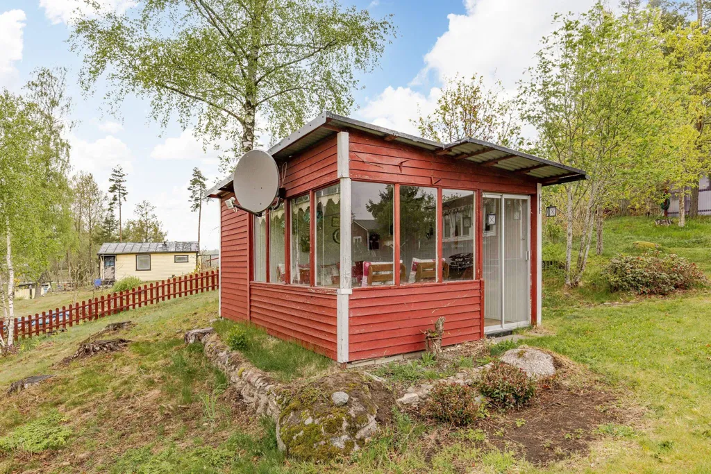 Välivaade - Cottage with Garden near Linköping