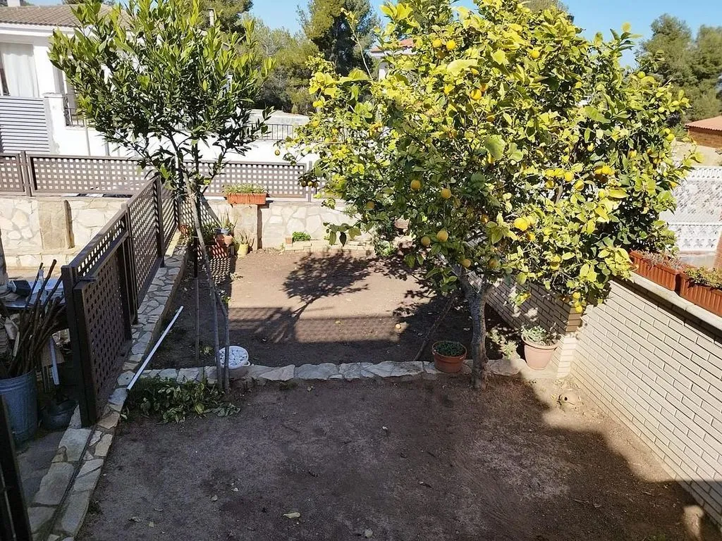 Jardin - Chalet with Pool and Terrace in El Catllar