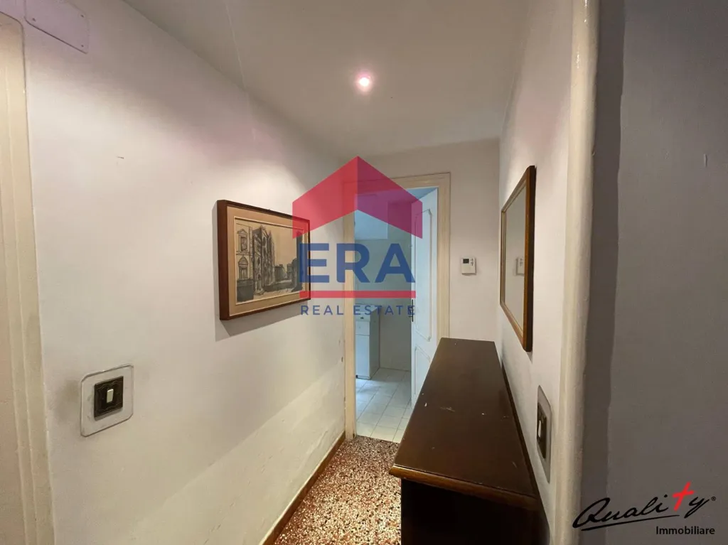 Esik - Apartment with Courtyard View in Prati, Rome