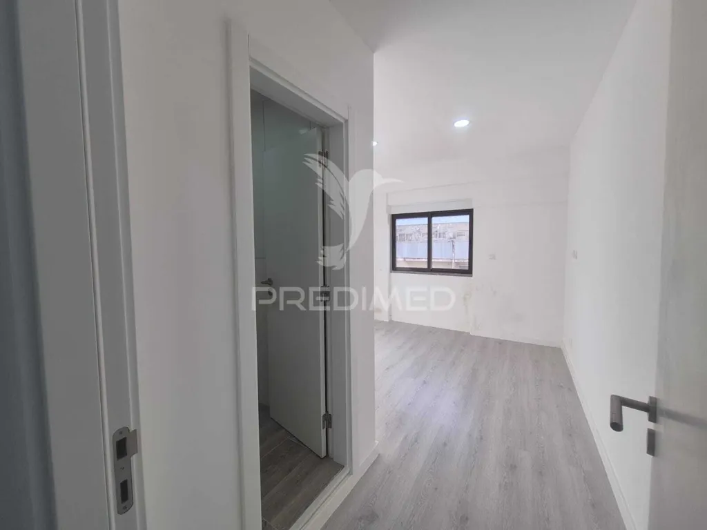 Esik - Duplex Apartment with Sea View in Costa da Caparica