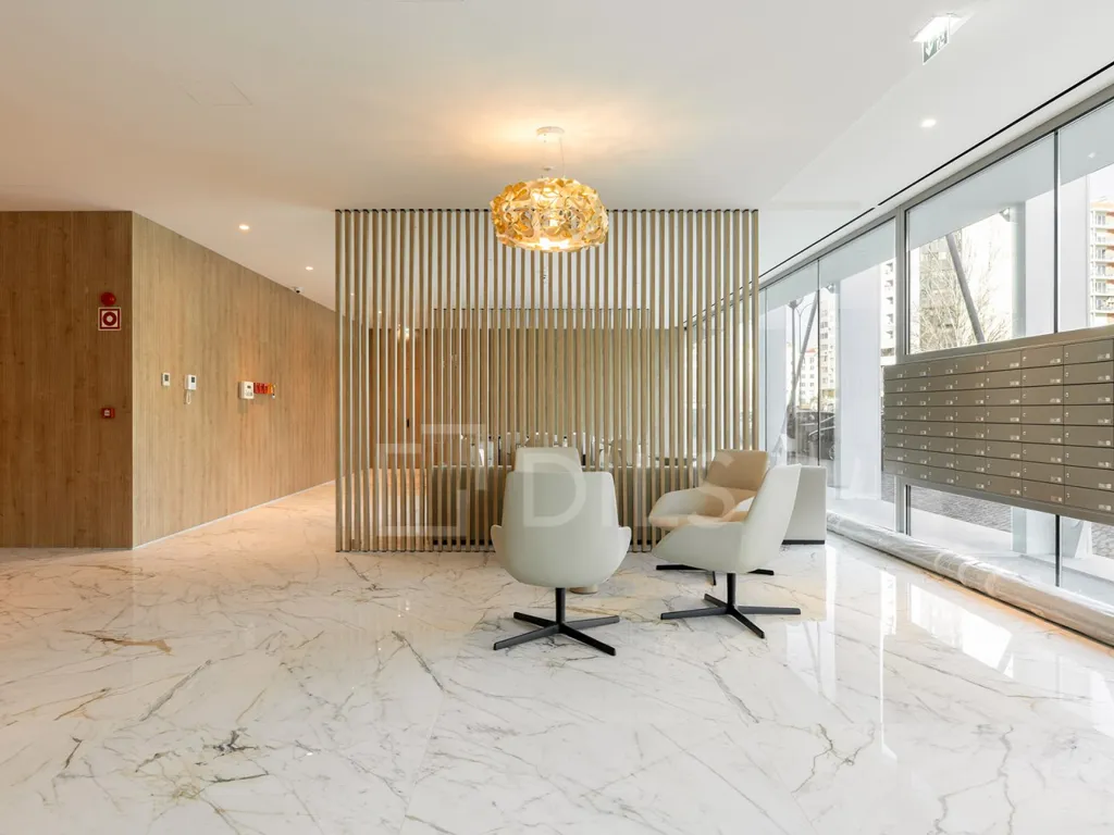 Esik - T2 Apartment with EV Charging in Areeiro, Lisbon