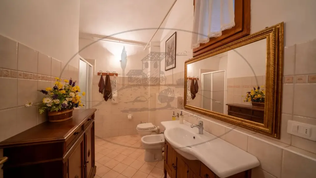 Vannitoad - Rustic Farmhouse with Multiple Uses in Figline Valdarno