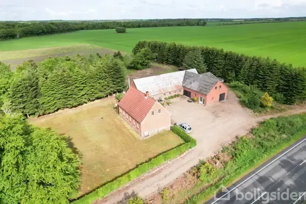 Vue aérienne - Modernised Farmhouse with 2 Hectares in Outrup