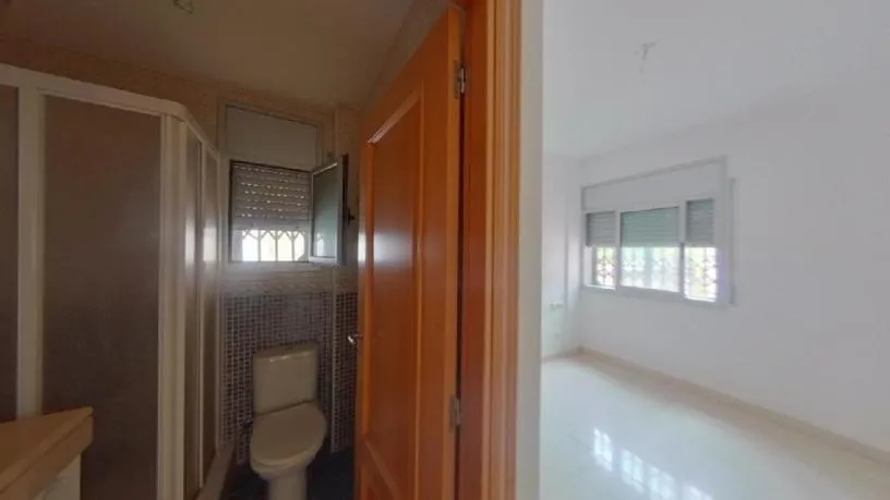 Vannitoad - Spacious Flat with Pool in Cubelles, Barcelona
