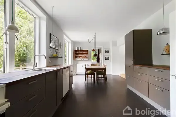 Cucina - Modernised Townhouse with Terrace in Højbjerg