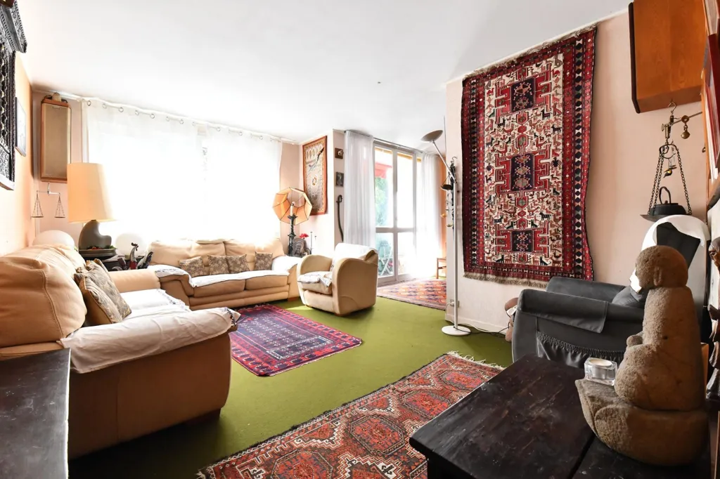 Elutuba - Spacious F7 Flat with Private Pool in Central Location