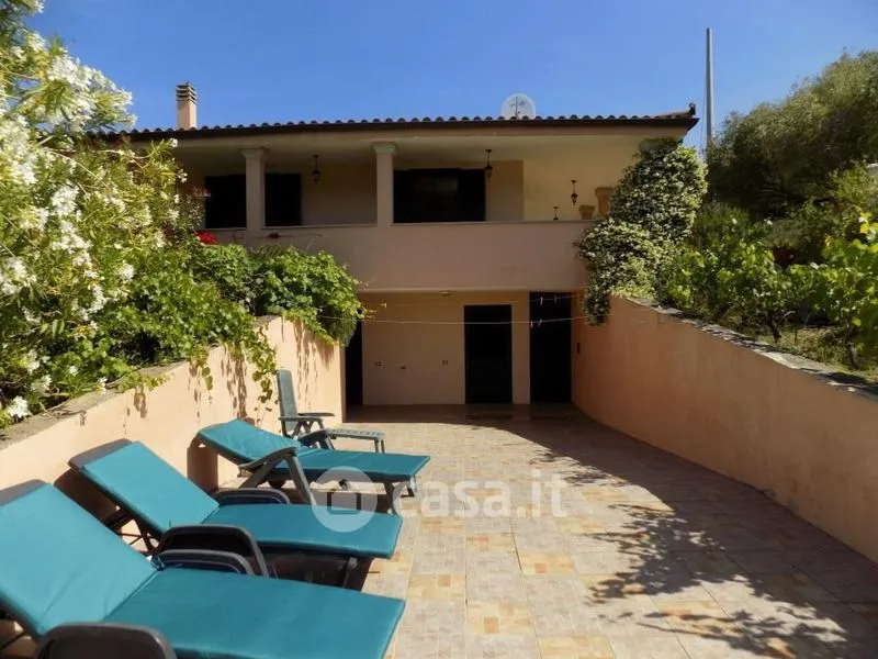 Terrasse - Villa with Pool on Provincial Road 24, Posada