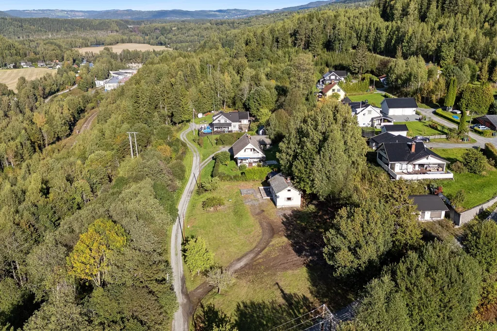 Õhuvaade - Scenic Plot with River View in Hønefoss