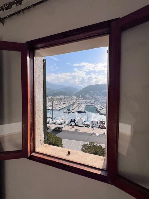 Toad - Duplex with Balcony in Sóller Harbour