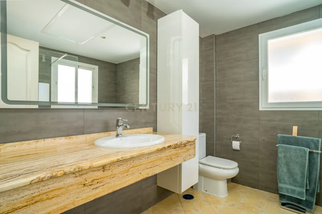 Salles de bain - Chalet with Pool and Terrace in Fuengirola