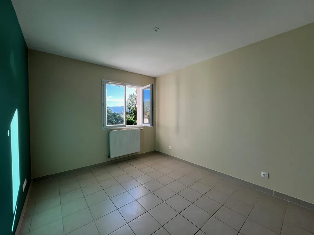 Toad - Contemporary House with Garden in Versoud