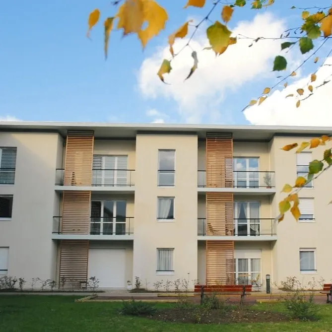 Esterno - New Build Apartment with Loggia in Châteauroux