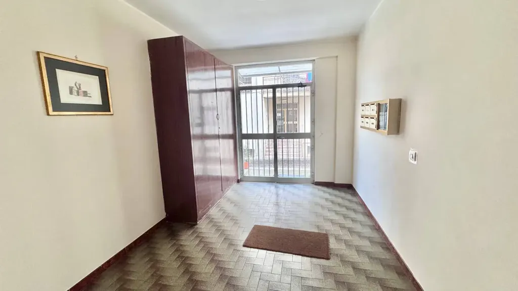Esik - 3-Bedroom Apartment with Balcony in Palermo