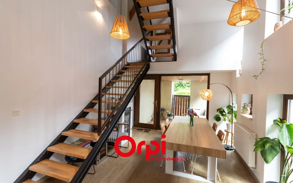 Pièces - Triplex Lumineux avec Terrasse à Gougenheim