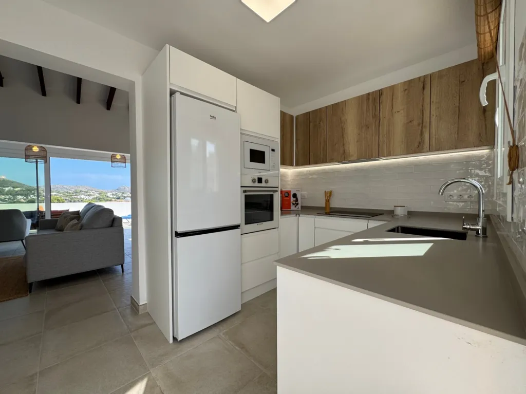 Köök - Renovated Villa with Sea View in Moraira