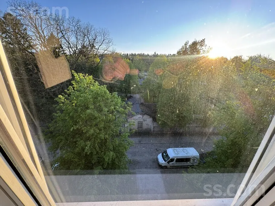 Rooms - Renovated Apartment in Quiet Jugla, Riga