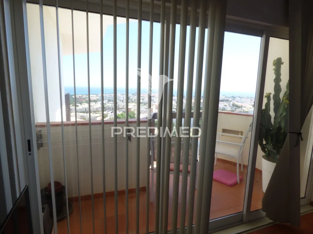 Rõdu - T2 Apartment with Sea View in Montechoro