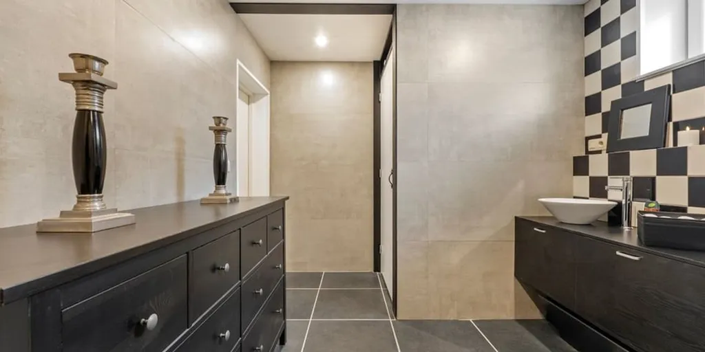 Salles de bain - Maison avec Jardin sur Grand Parc à B... (21a)