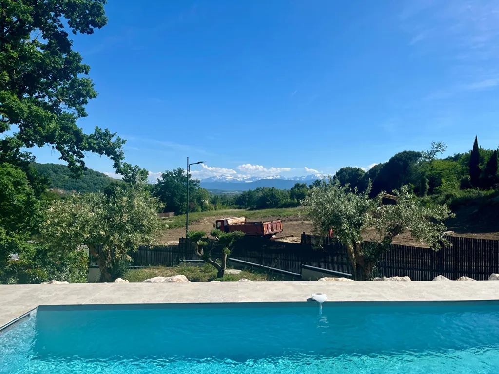 Bassein - Architectural Villa with Pyrenees View in Boussens