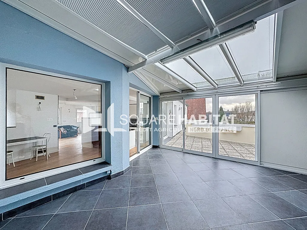 Terrass - Charming 3-Bed Flat with Veranda in Ronchin
