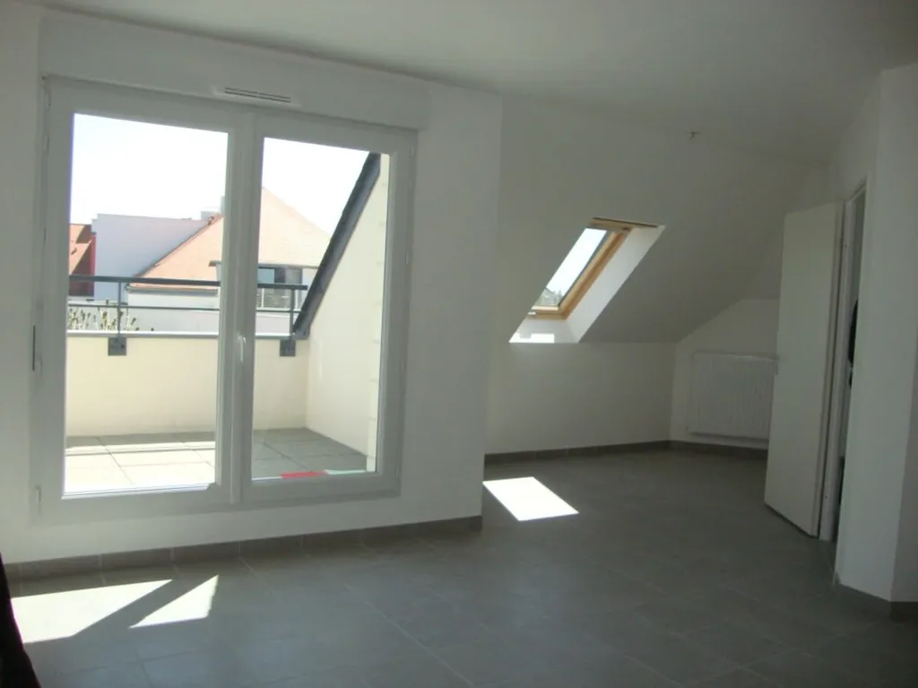 Stanze - Apartment with South-Facing Terrace in Saint Sebastien