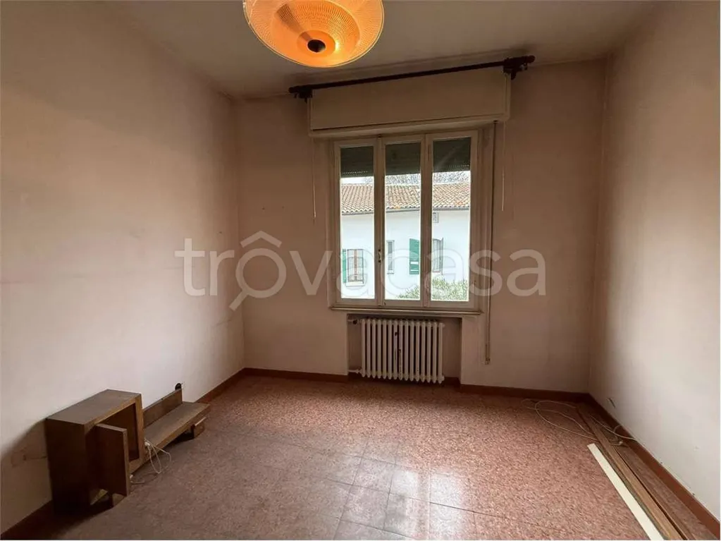 Rooms - Completely Refined Bifamiliar in Central Ferrara