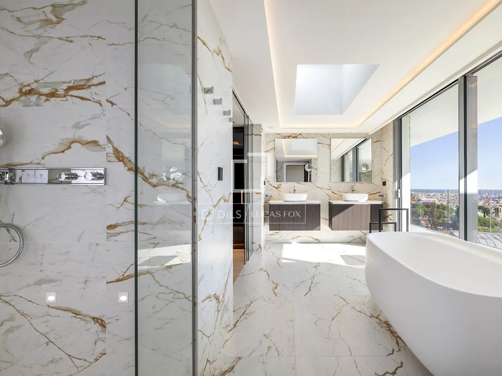 Vannitoad - New Build Villa with Panoramic Views in Pedralbes