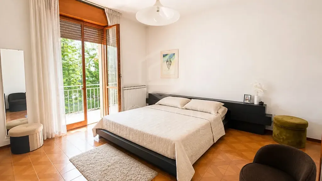 Magamistoad - Bifamiliar Villa with Garden in Cervia