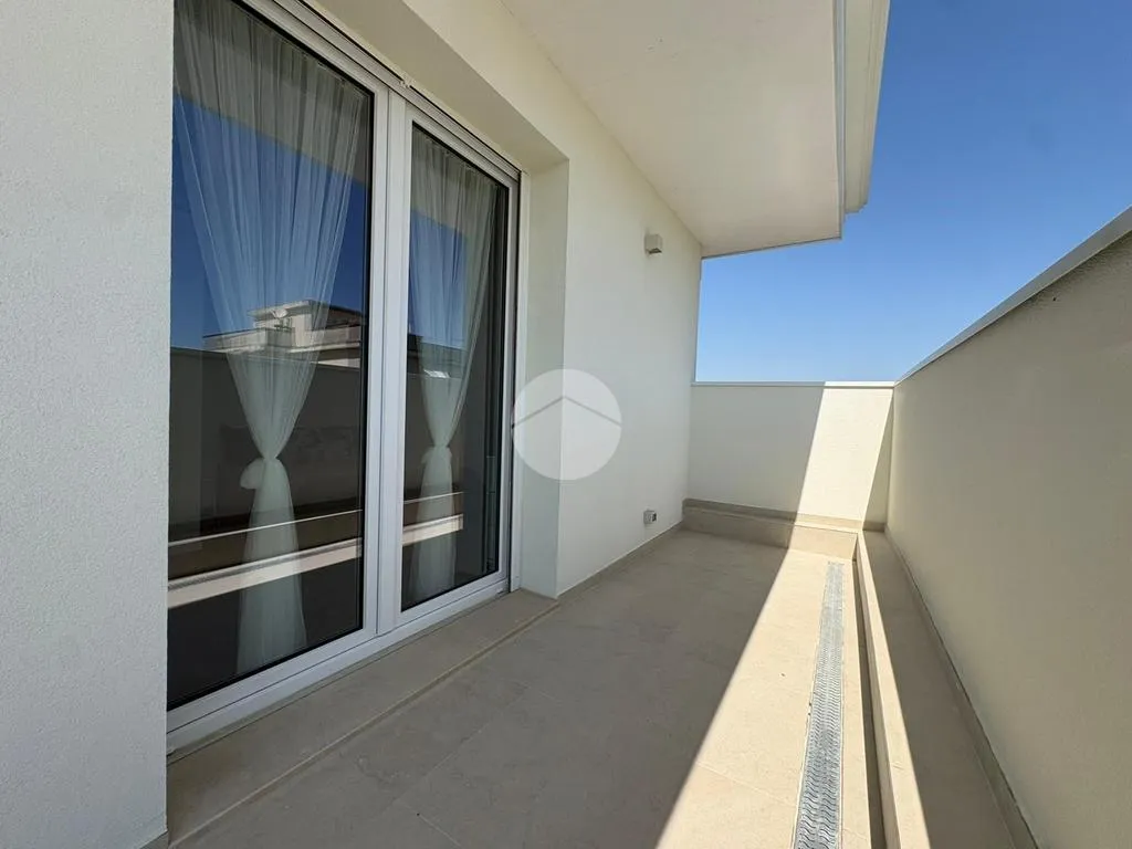 Rõdu - Attico with Panoramic Terrace in Gatteo Mare