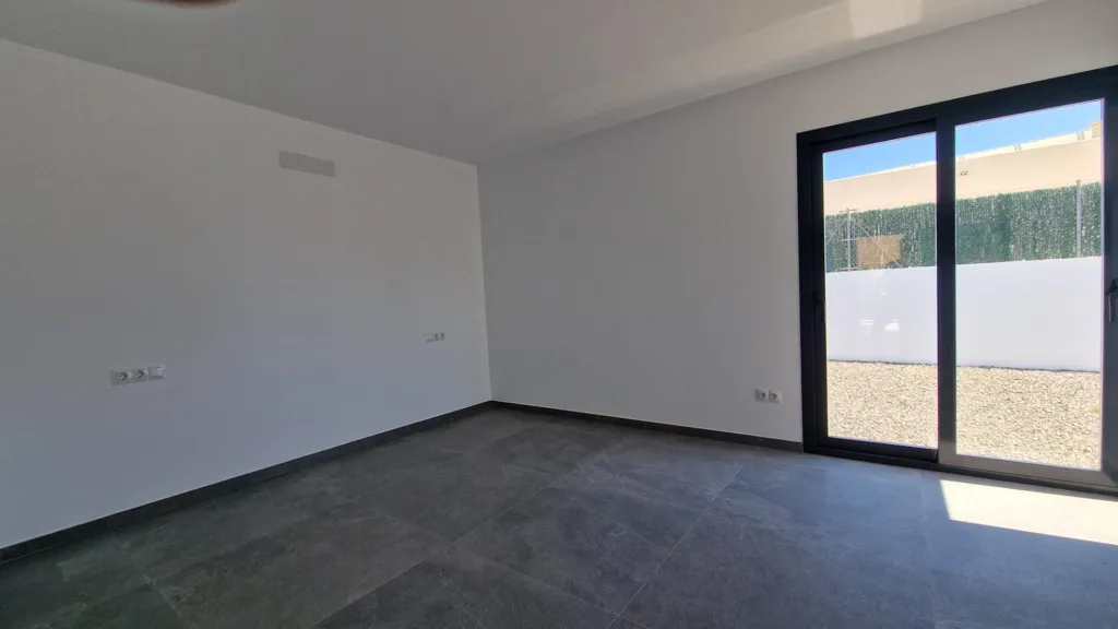 Pièces - Newly Built Villa with Pool in La Nucia