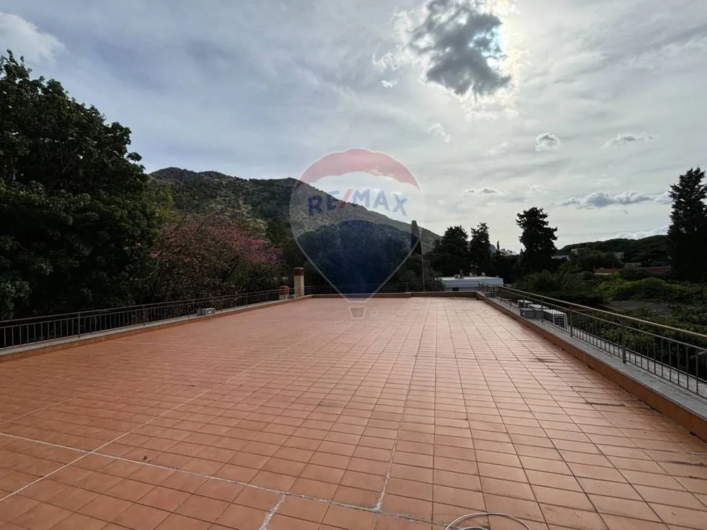 Terrass - Luxury Villa with Pool in Mondello, Palermo