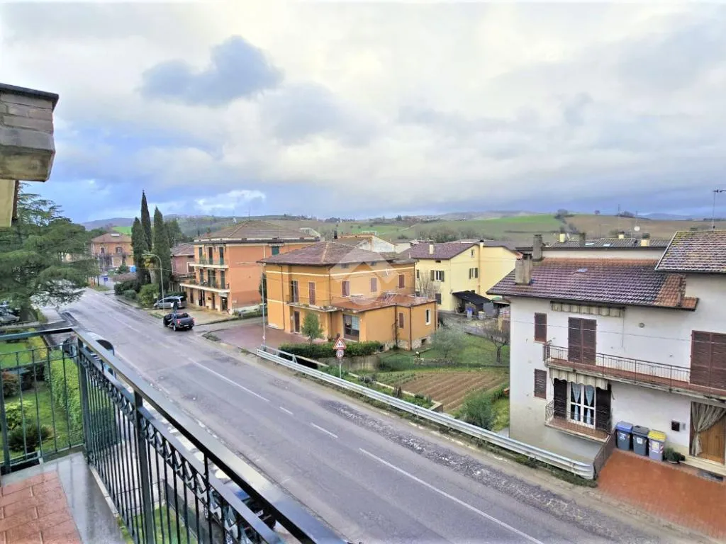 Exterior - Modern Apartment with Balcony in Perugia