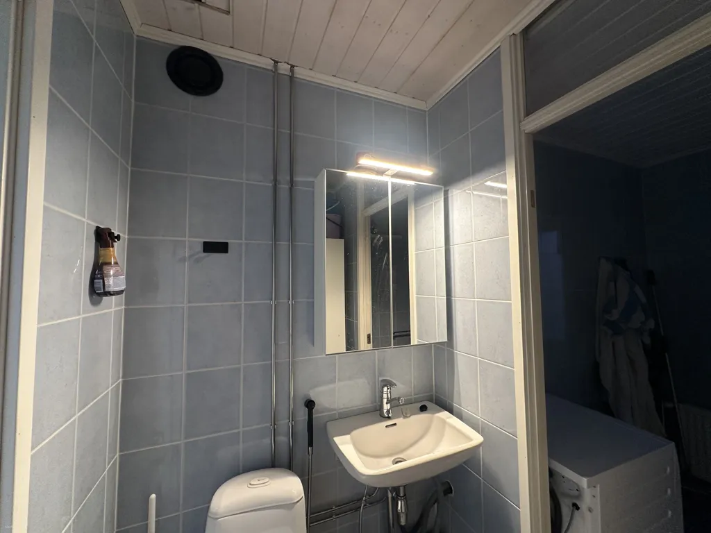 Vannitoad - Spacious Apartment with Balcony in Suvela, Espoo