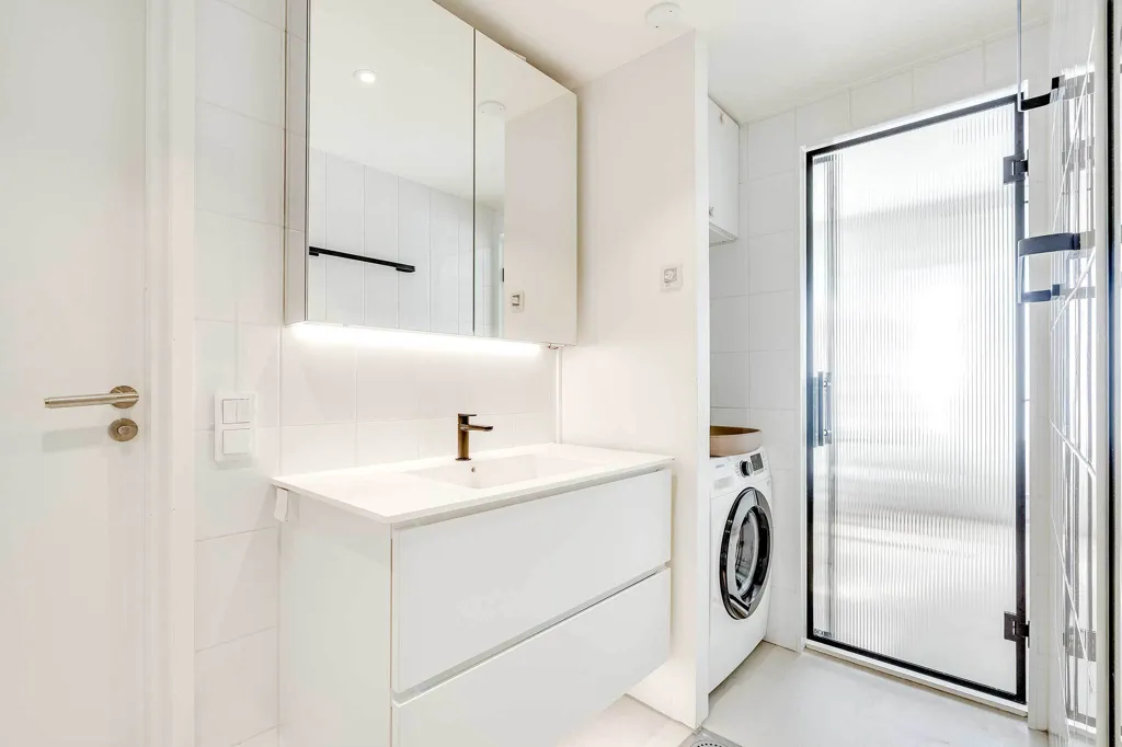 Bathrooms - Renovated Apartment with Sea View in Pirkkala
