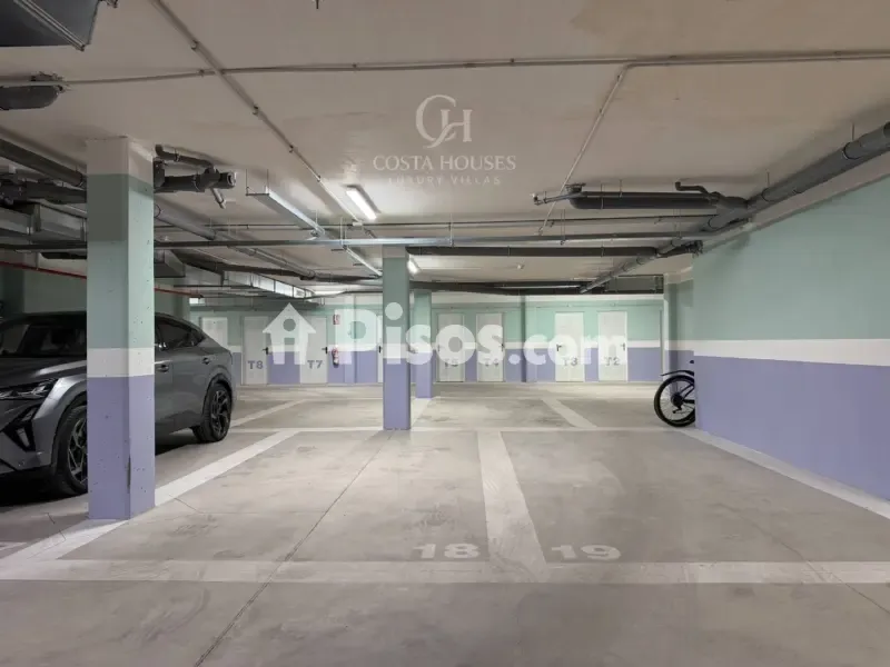 Garaaž - Duplex Penthouse with Sea View in Denia