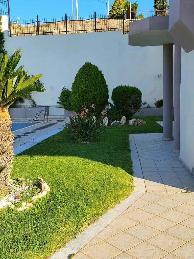 Aed - Luxury Villa with Sea View in Anavyssos