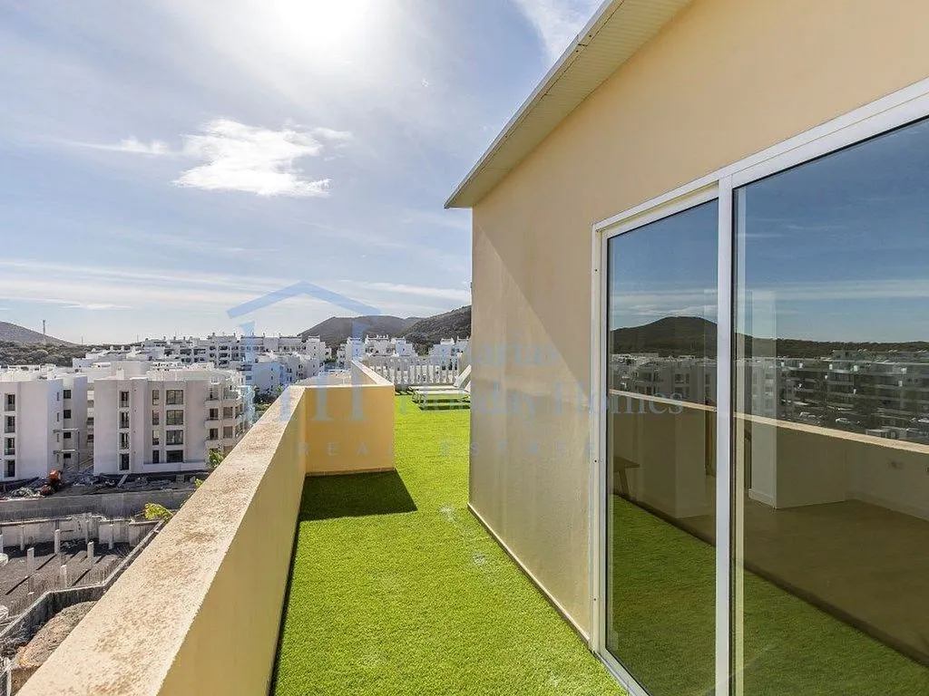 Rõdu - Duplex with Terrace and Pool in Palm-Mar