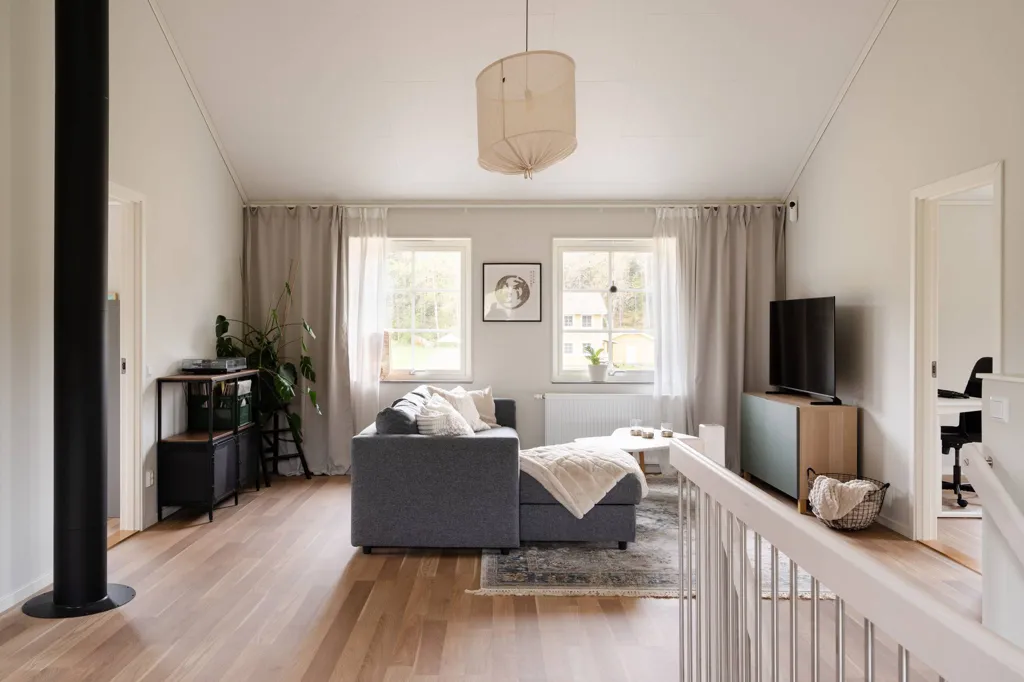 Elutuba - Modern Villa with Garden in Uls-Väsby