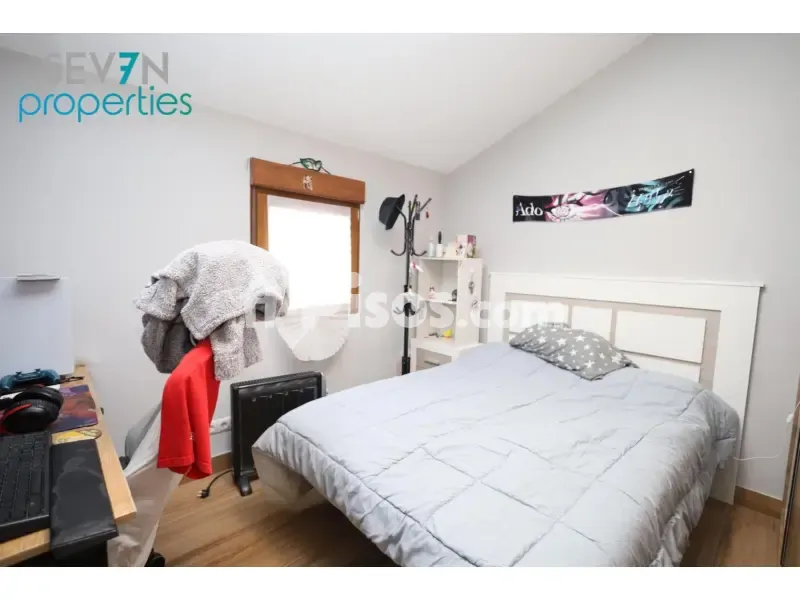 Chambres - Fully Renovated Adosada with Private Pool in Méntrida