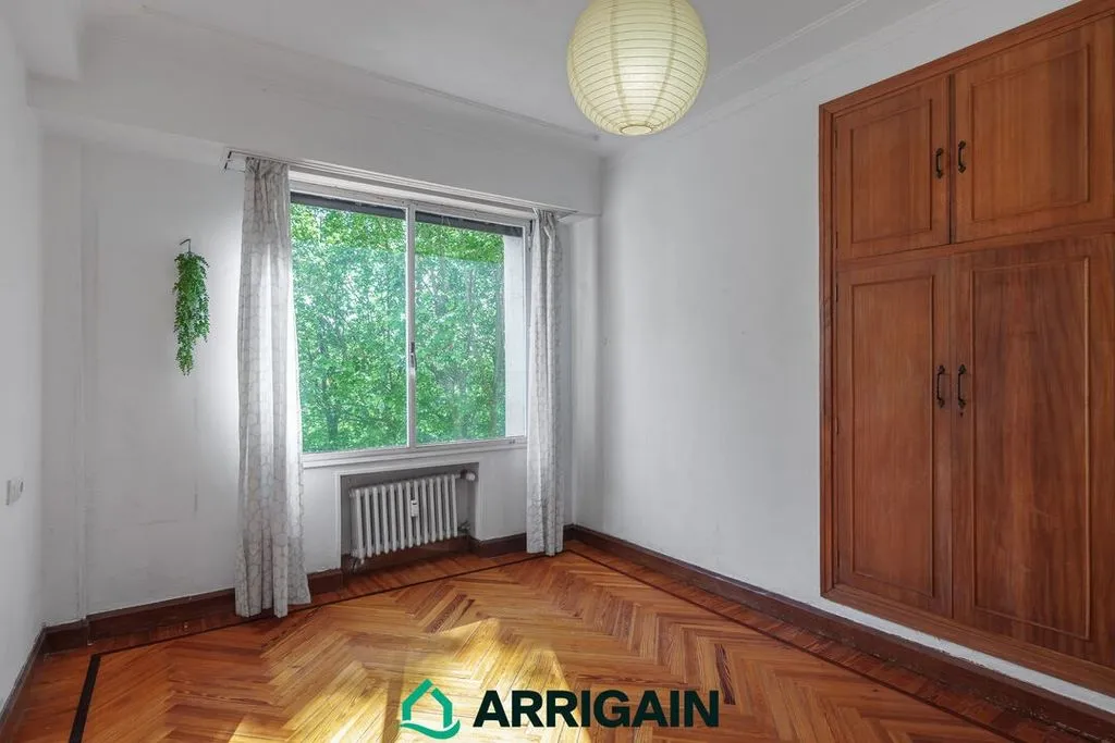 Magamistoad - 5-Bedroom Flat with River Views in San Sebastián