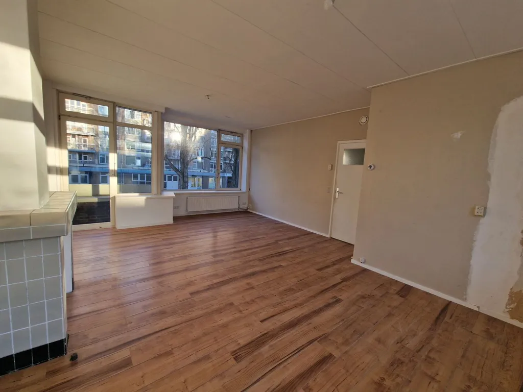 Elutuba - Apartment with Balcony in Rotterdam Centre