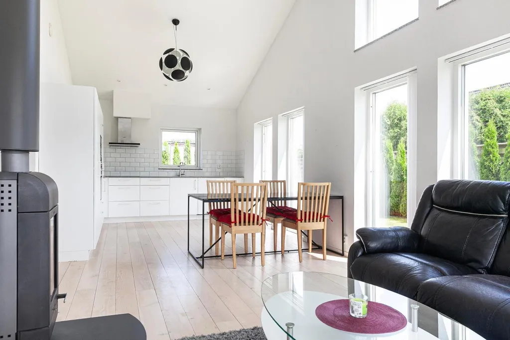 Séjour - Planned Villa with Terrace in Kullabygden