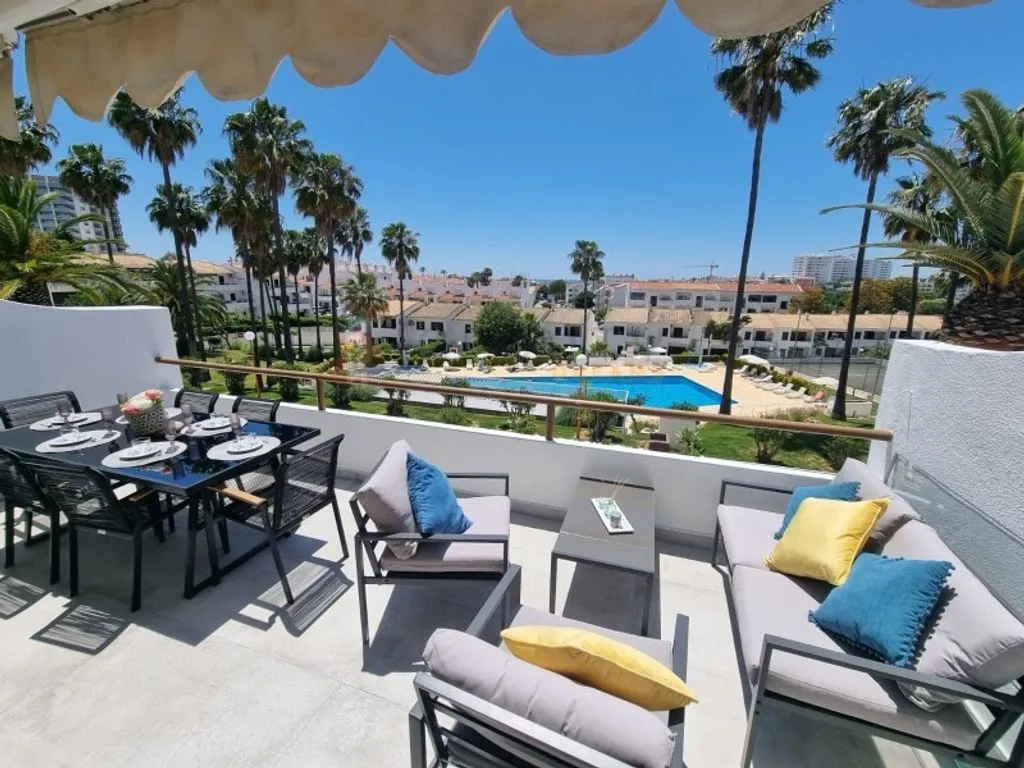 Terrasse - Luxury Flat with Sea View in Montechoro, Albufeira