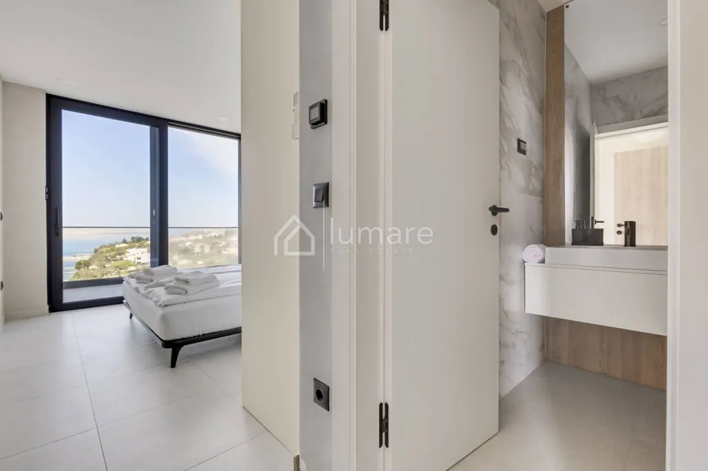 Ingresso - Luxury Apartment with Sea View in Ražanac