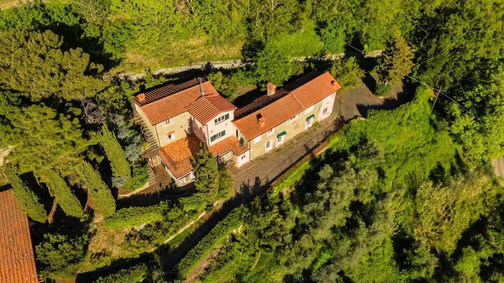 Õhuvaade - Charming Rustico with Pool in Reggello